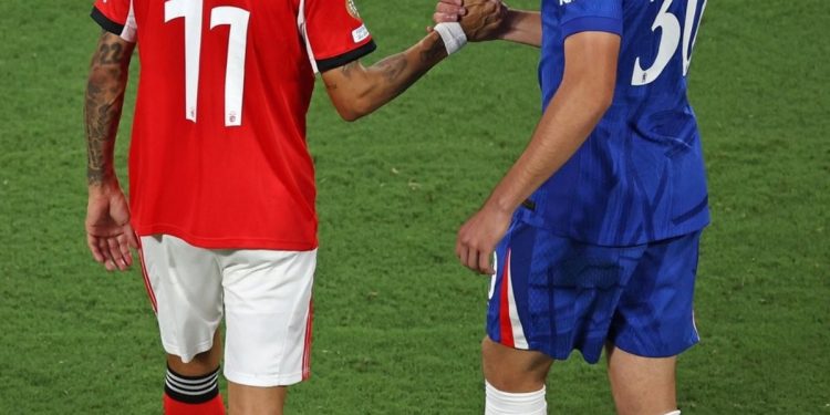 Aaron Anselmino y un debut especial con la camiseta del Chelsea en la goleada frente al Benfica