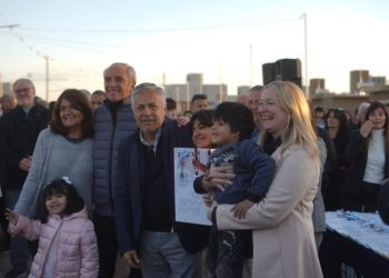 Alfredo Cornejo en San Martín: “Estamos construyendo y entregando casas todas las semanas”
