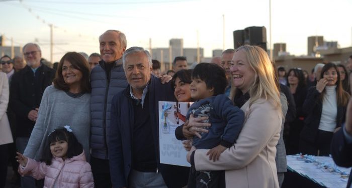 Alfredo Cornejo en San Martín: “Estamos construyendo y entregando casas todas las semanas”