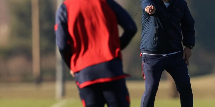 Ayude se prepara para el debut en San Lorenzo con varias bajas