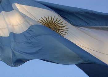 Día de la Bandera expone grieta política que Belgrano busco superar: desobediencia de Kirchner agranda la fractura. El Foro de San Pablo
