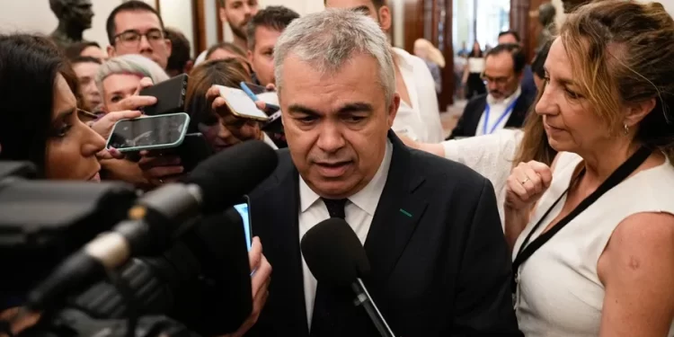 Santos Cerdán renuncia a sus cargos en el PSOE y al escaño tras ser vinculado a presunto caso de corrupción