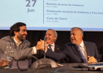 Cornejo: “La Argentina necesita cambios estructurales; no por decreto, necesitan pasar por el Congreso”