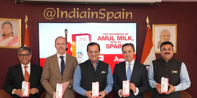Covap fabricará para España ‘Amul Gold’, la leche más apreciada de la India