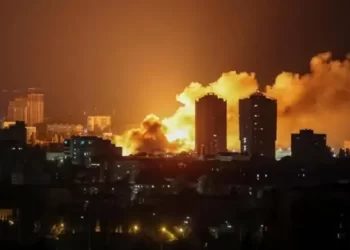 Otro crimen de guerra: Rusia lanza uno de los ataques más masivos de la guerra sobre civiles y deja múltiples víctimas y daños en Ucrania