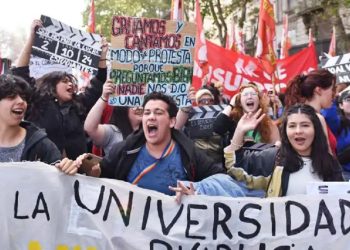 Docentes universitarios anunciaron un paro de 48 horas y una nueva Marcha Federal