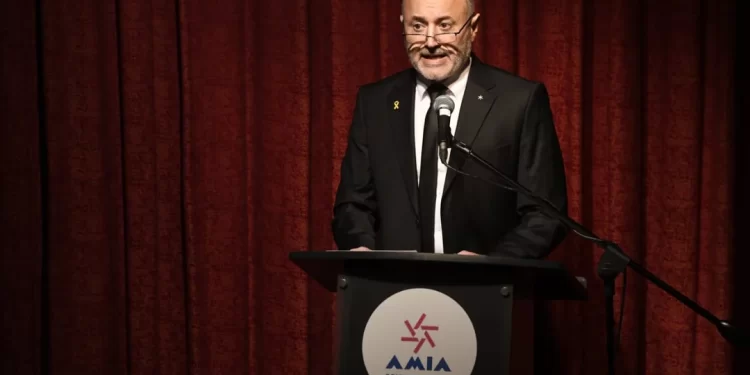 El nuevo presidente de AMIA prometió renovar el pedido de justicia por el atentado de 1994