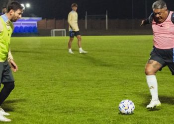 El posteo del Chiqui Tapia, gambeteándolo a Messi: “Listos para cerrar la doble fecha FIFA”