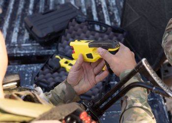 Es ley el uso de pistolas Taser para Preventores en Mendoza