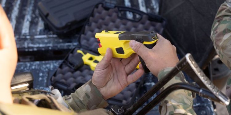 Es ley el uso de pistolas Taser para Preventores en Mendoza
