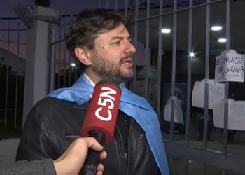 Finalmente liberaron a Juan Grabois tras solo doce horas de detención por la ocupación del Instituto Perón