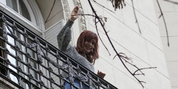 Guillermo Francos avaló la prisión domiciliaria para CFK, pero desestimó el impacto de las marchas