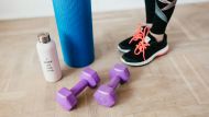 El ejercicio funcional que tonifica piernas y glúteos en tu rutina de fitness