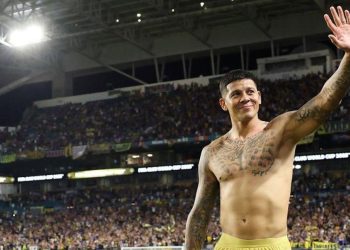 Rojo se empieza a despedir de Boca: no vuelve de Miami y ¿rescinde contrato ya?