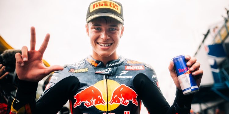 Valentín Perrone se subió al podio en Assen y tuvo su día más feliz en Moto3