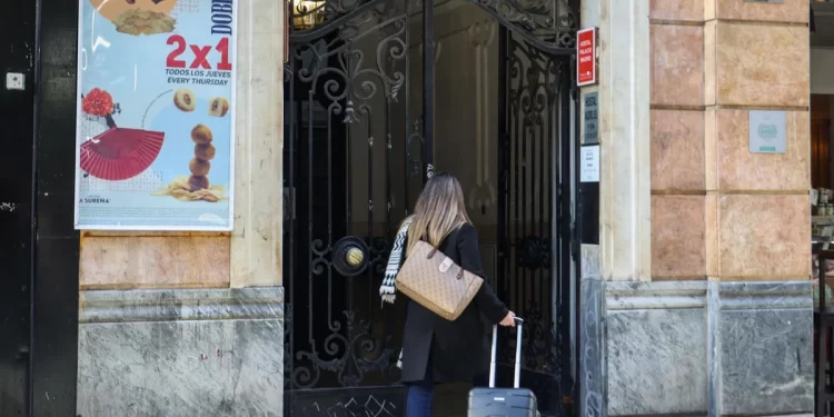 Madrid detecta 119 pisos turísticos duplicados en el informe remitido por Consumo para «facilitar la labor de inspección y sanción»