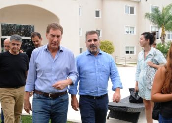 La Libertad Avanza y el PRO oficializan su alianza electoral en Buenos Aires y definen el nombre del frente