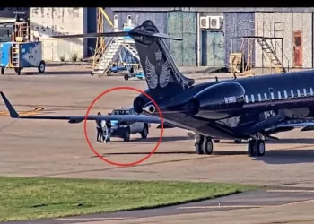 Investigan irregularidades en el ingreso a Argentina del jet privado del espia Leonardo Scatturice, cercano al gobierno y nuevo dueño de Flybondi