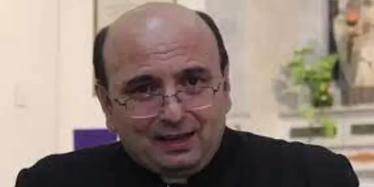 Israel investiga el ataque a la única iglesia católica de Gaza deja muertos y heridos, entre ellos el sacerdote argentino Romanelli