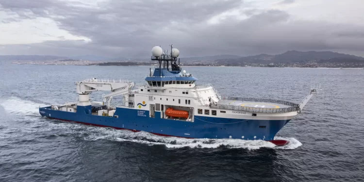 Buque R/V Falkor Too, vinculado a Reino Unido, opera en aguas argentinas frente a Mar del Plata en medio de cuestionamientos sobre seguridad