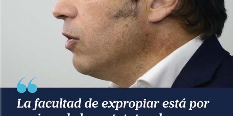 “Ahí lo tenés al pelotudo”: Axel Kicillof. El bobo de wall street