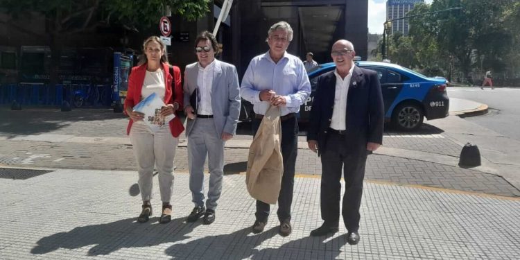 La Mesa de Enlace reclamó el fin de las retenciones y advirtió por su impacto social y productivo