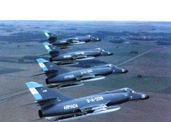 La Armada Argentina jubila a los aviones Súper Étendard que combatieron en Malvinas