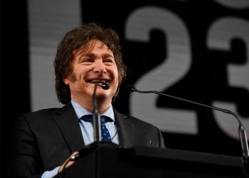 La Libertad Avanza duplica en intención de voto juvenil a Unión por la Patria, según nueva encuesta