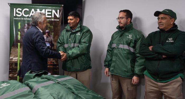 Alfredo Cornejo: “En Mendoza hacemos que los presos trabajen y que trabajen en oficios útiles”