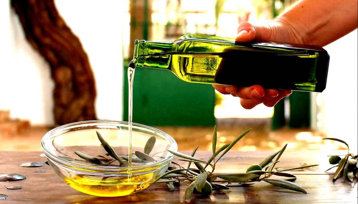La Anmat declaró ilegal dos marcas de aceite de oliva: cuáles son y por qué - Cronos Noticias