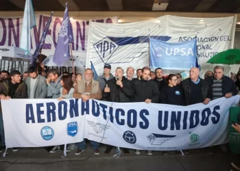 ATE denunció a la ANAC por echar “personal calificado” y contratar a libertarios