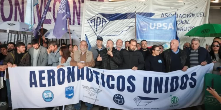 ATE denunció a la ANAC por echar “personal calificado” y contratar a libertarios