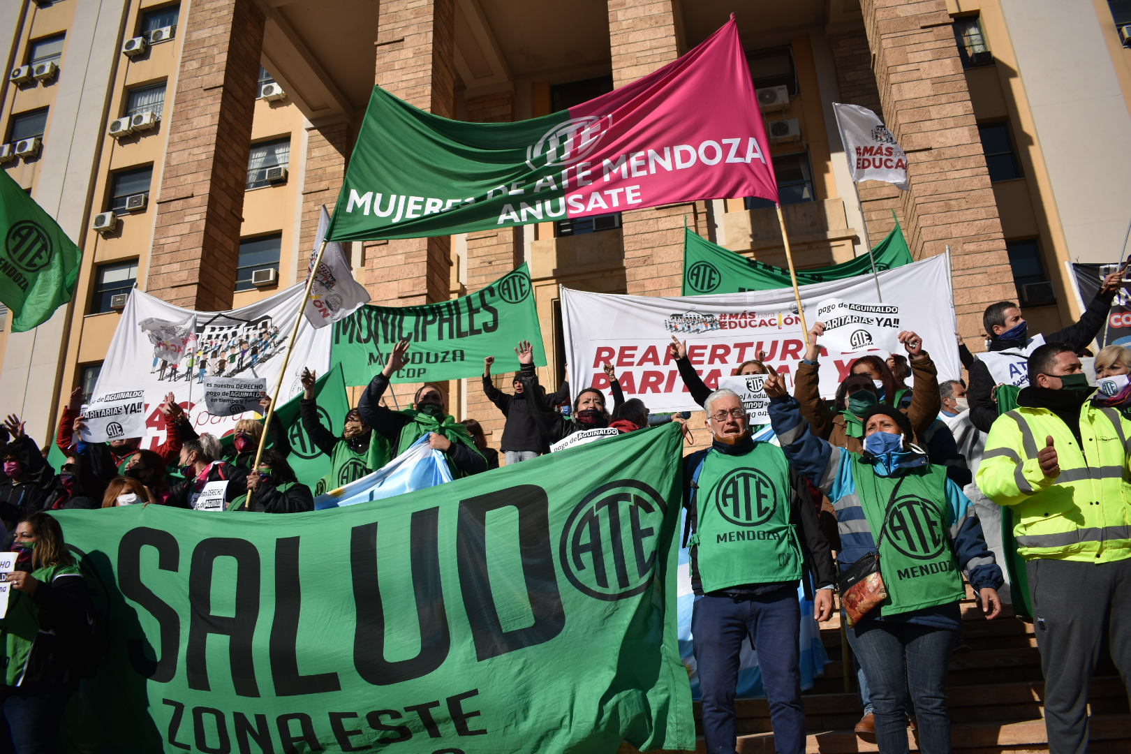 Con ATE Mendoza en la cabeza de la lucha, vamos por las reivindicaciones inmediatas - ATE Mendoza