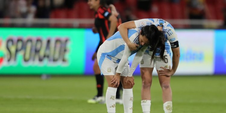 ¿Contra qué rival definirá la Selección femenina el tercer puesto?