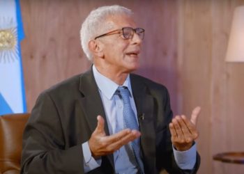 Cúneo Libarona fue denunciado por “violación de deberes de funcionario público” y “cohecho”