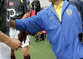 El club europeo que recordó el paso de Maradona como dirigente de Boca