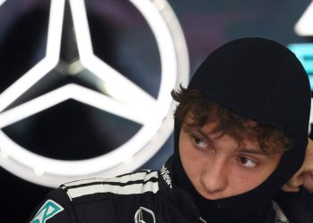 El piloto de 18 años que perdió la confianza y quedó al borde del llanto: ¿qué le pasa a Kimi Antonelli?