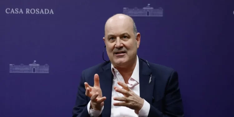 Sturzenegger instó a Milei a no vetar proyecto que reordena ATN y abre debate federal