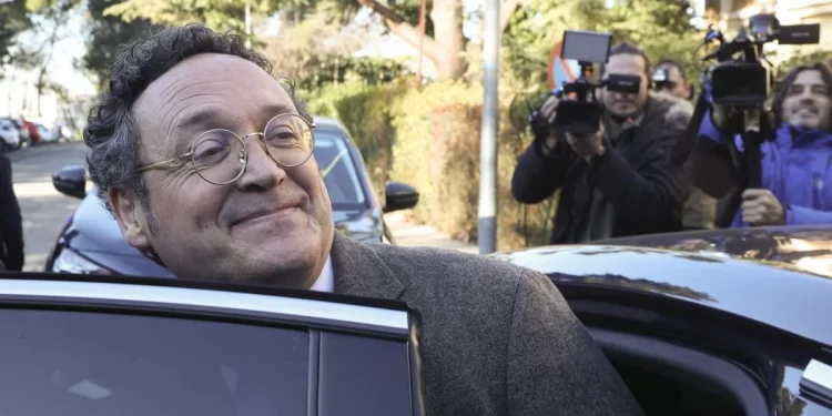 El Supremo da luz verde a sentar en el banquillo a García Ortiz por filtrar datos de la pareja de Ayuso