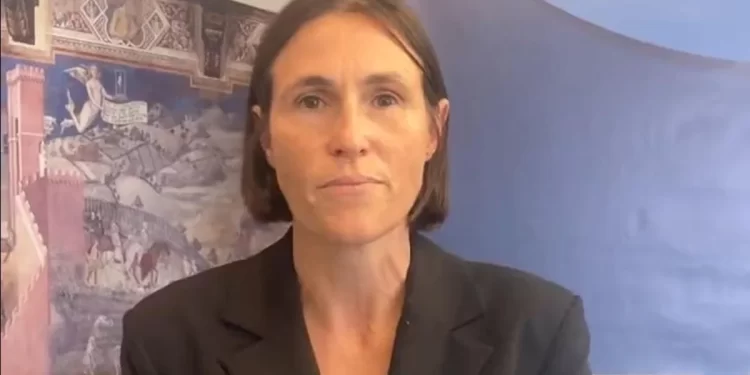 España nombra a la diplomática Laura Oroz Ulibarri como embajadora en Chile