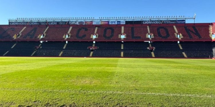 La AFA reveló la sanción final a Colón por los incidentes ante Mitre (SdE)