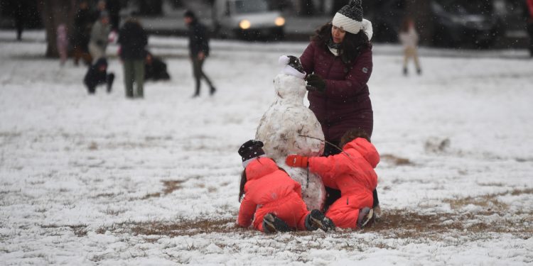 Frío extremo en casi todo el país de hasta 17 grados bajo cero y posibles efectos sobre la salud