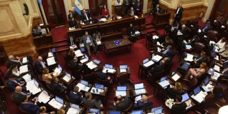Explotó todo: El Gobierno acusa al kirchnerismo de impulsar un “golpe institucional” en el Senado y resposabiliza a Villarruel