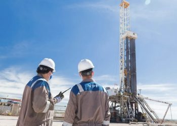 Petroleros de Mendoza, de paro: el sindicato exige un alto a los despidos y terminar con la sobrecarga laboral