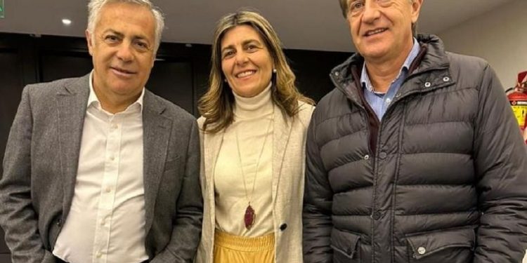 Se calienta el Congreso: los planes a futuro de Cornejo-Milei y la ausencia de dos radicales mendocinos