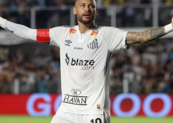 Video: Neymar volvió al gol después de cuatro meses en un amistoso