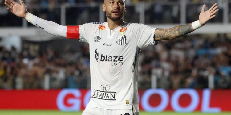 Video: Neymar volvió al gol después de cuatro meses en un amistoso