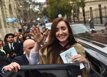 Villarruel cruzó a Milei por la derrota en el Senado y profundiza la interna del oficialismo: “Que ahorre en viajes y en la SIDE”