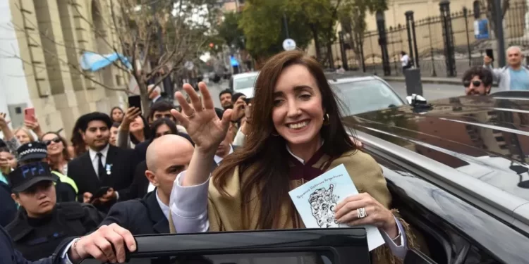 Villarruel cruzó a Milei por la derrota en el Senado y profundiza la interna del oficialismo: “Que ahorre en viajes y en la SIDE”