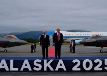 Asi comenzó la cumbre de Alaska entre Trump y Putin
